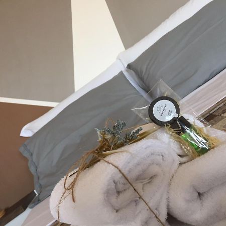 레조디칼라브리아 The Loft B&B 외부 사진